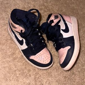 Air Jordan 1 Retro High OG SE PS ‘Bubble Gum’ (2021) in kids preschool size 11C